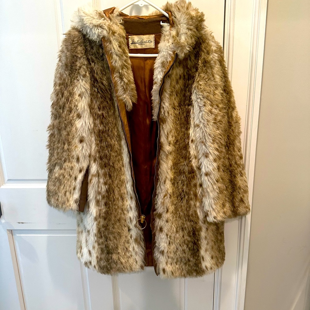 Women’s Jos R. Reel Vintage Faux Fur Coat with Hood